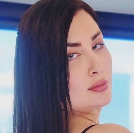 مقطع ميرا النوري مع ابن زوجها وسام