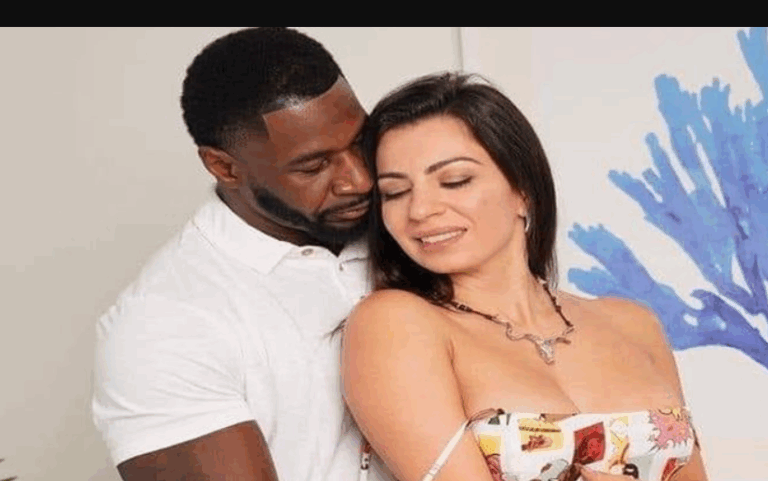فيلم الينا انجل مع زنجي في الحمام